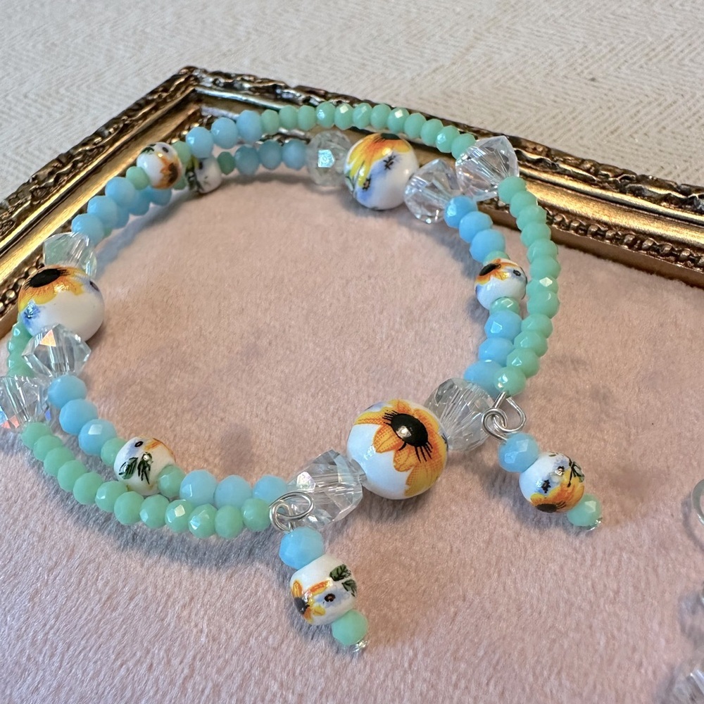 Handmade Set of 2 Memory Wire Bracelet Dangle Earrings Sunflower Turquoise Blue - Picture 6 of 10